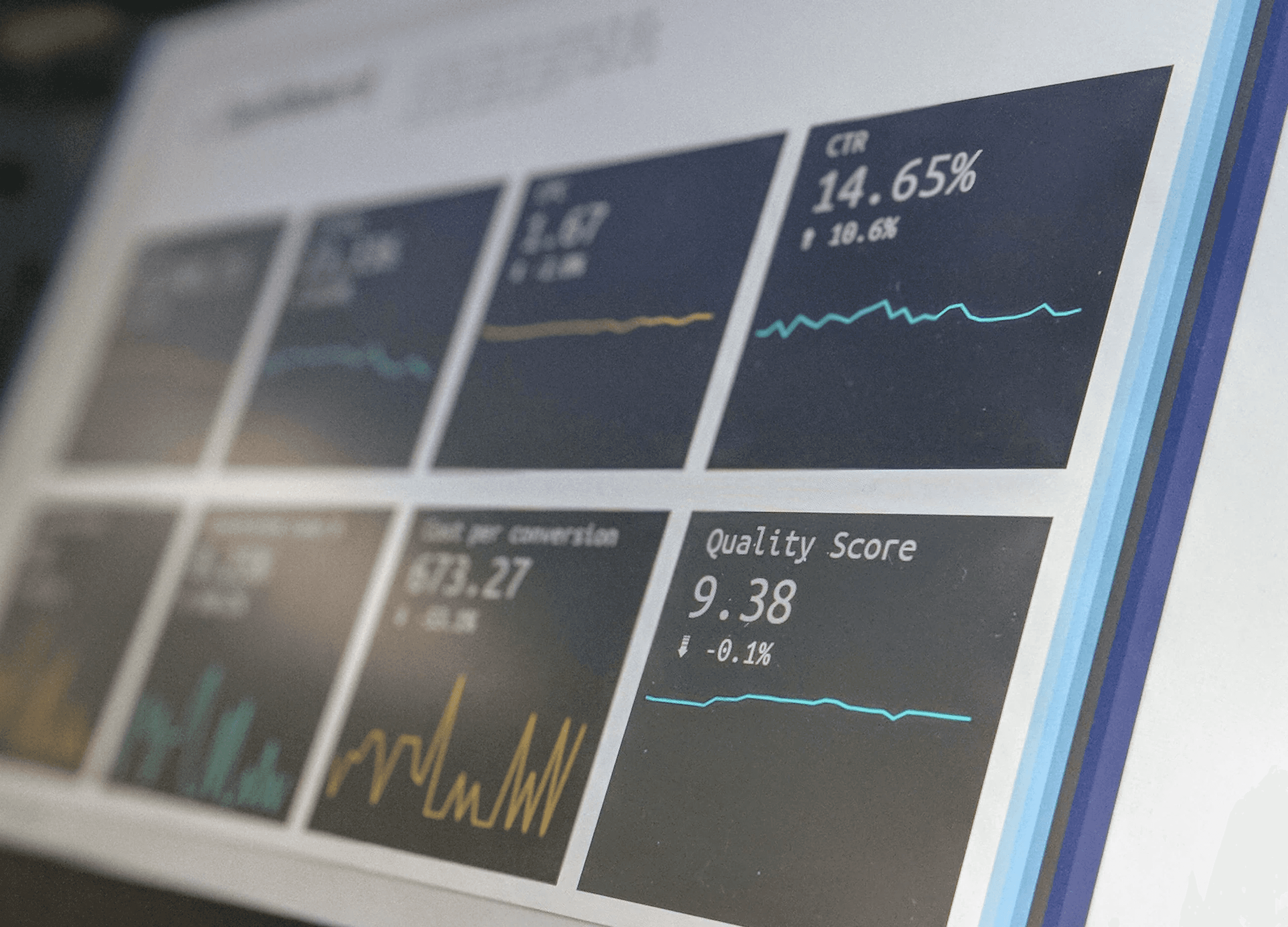 Dashboard with web analytic metrics